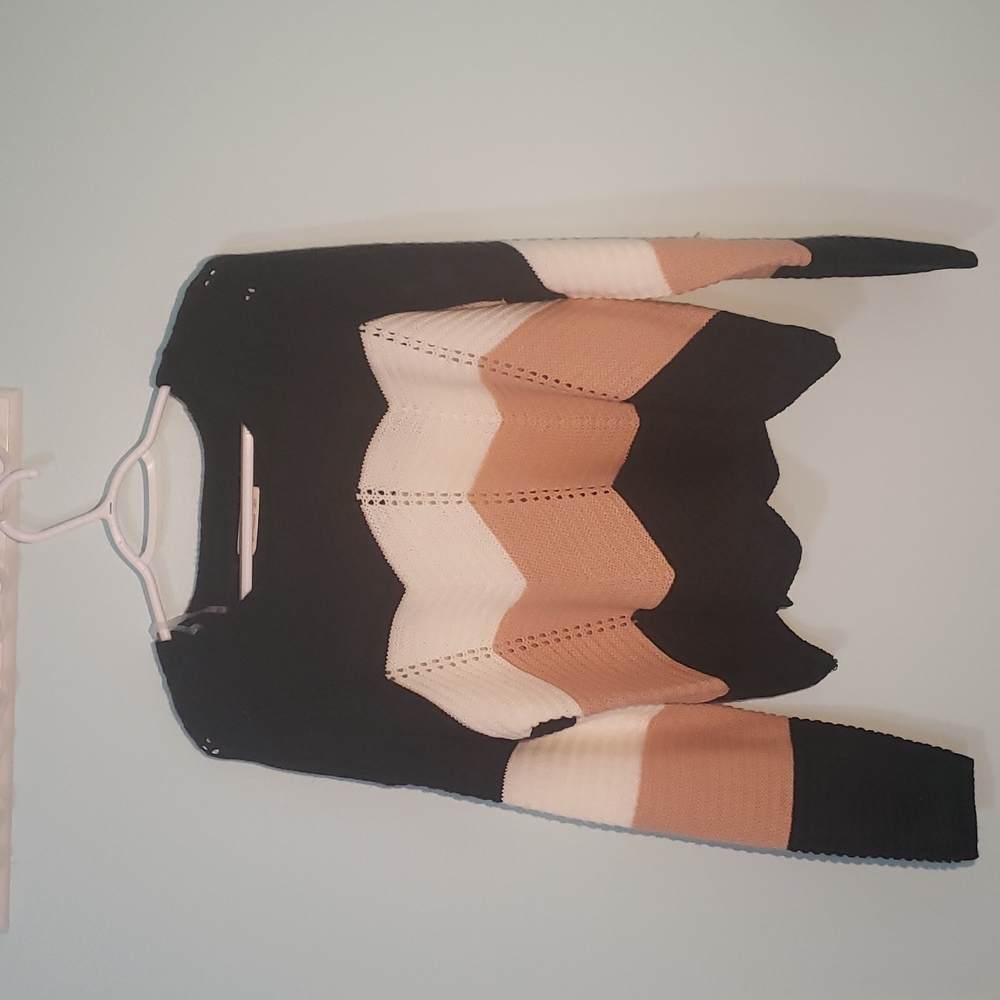 Full Circle Trends Sweater